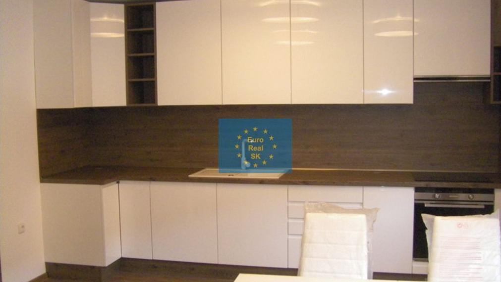 Košice -  rekreačné stredisko Jahodná, predaj apartmánov  v novostavbe o celkovej výmere 105 m2, firemné vlastníctvo, vlastné parkovanie