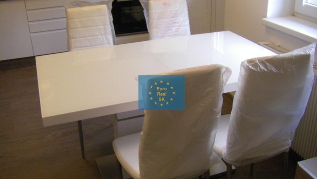 Košice -  rekreačné stredisko Jahodná, predaj apartmánov  v novostavbe o celkovej výmere 105 m2, firemné vlastníctvo, vlastné parkovanie