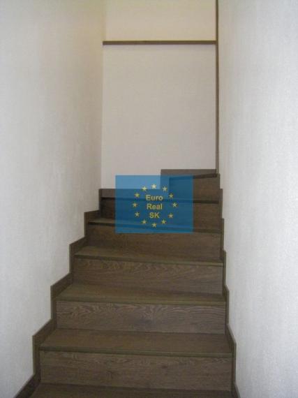 Košice -  rekreačné stredisko Jahodná, predaj apartmánov  v novostavbe o celkovej výmere 105 m2, firemné vlastníctvo, vlastné parkovanie