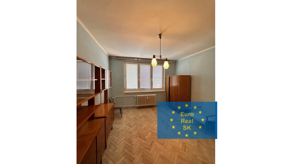 ZNÍŽENÁ CENA Predaj 3 izb byt v KE - Južná trieda, pôvodný stav, výmera 73 m2, loggia.