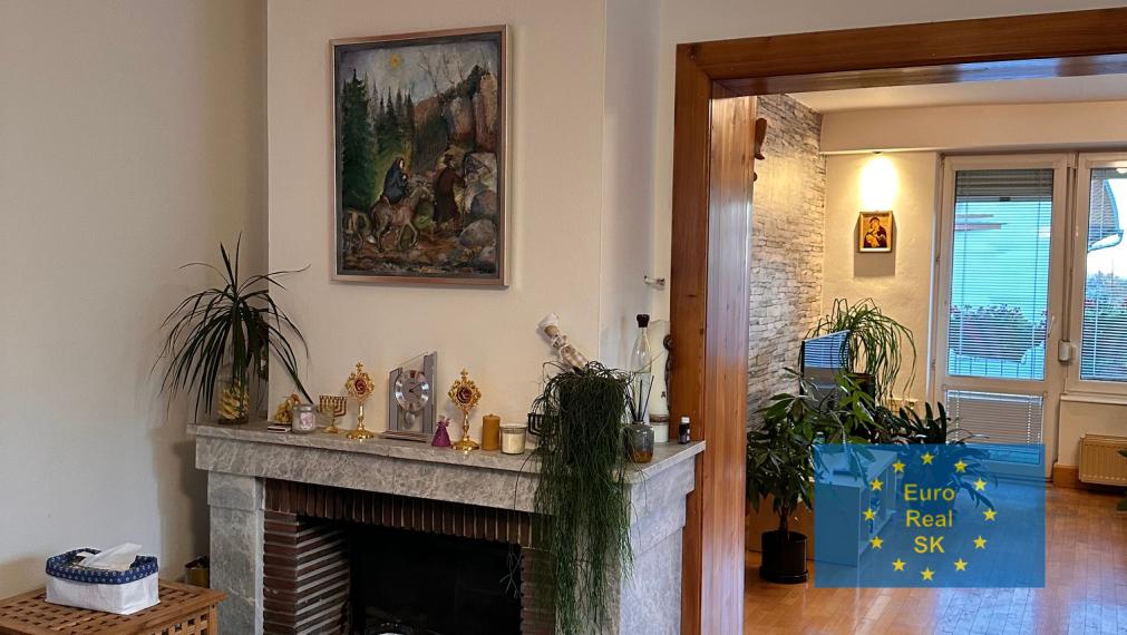 Veľký 3 izb byt KE - Sever, Mengusovská ul.., zariadený