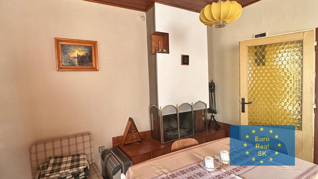 Predaj rekreačnej chaty s veľkou záhradou, Vyšné Opátske - Včelia paseka, zachovalý pôvodný stav,