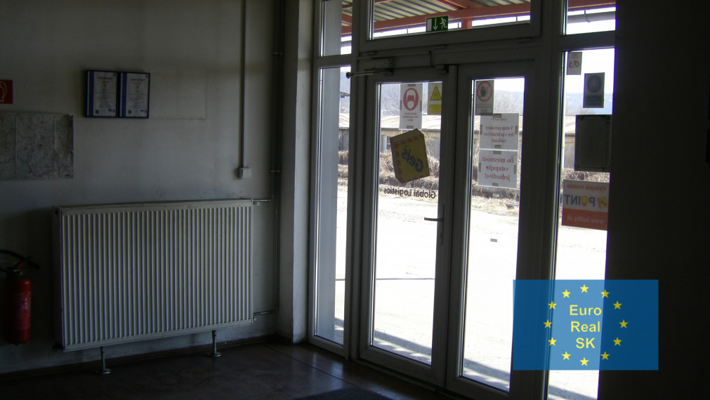 Prenájom skladových priestorov Košice Juh, 1.632 m2, rampa, kancelárie
