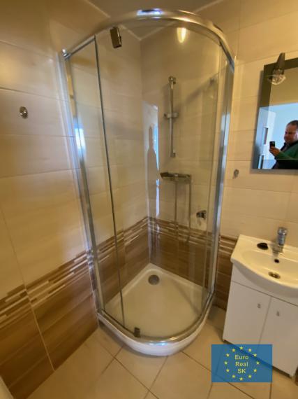 Prenájom 1,5 izb. byt v KE - centrum, Kuzmányho, 42 m2, loggia.