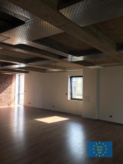 Prenájom kvalitných kanc. priestorov v KE - centrum, od 100 m2 do 300 m2.
