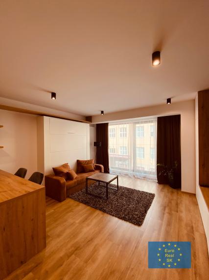 Novostavba na prenájom 1 izb byt v KE - Centrum, kompletne zariadený.