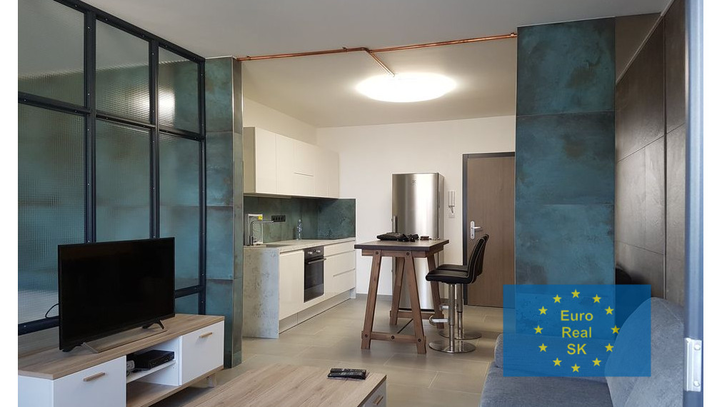 Ponúkam na predaj  1,5 izb. byt v Košiciach - Centrum, komp. rekonštrukcia.
