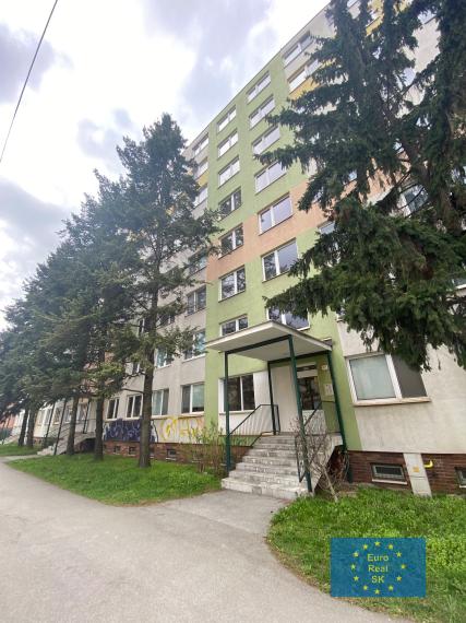 Prenájom 1,5 izb. byt v KE - centrum, Kuzmányho, 42 m2, loggia.