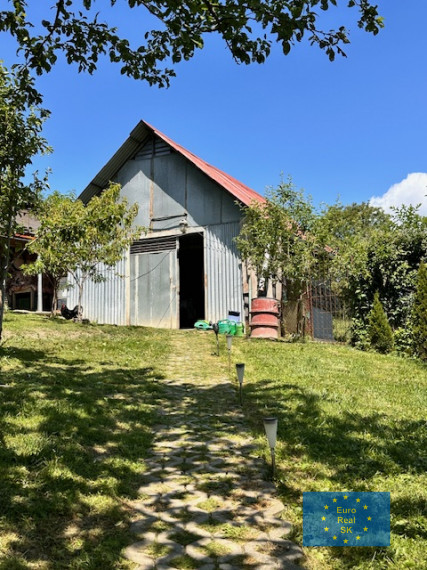 Ponúkam na predaj rodinný dom v obci Trsťany, 17 km od Košíc