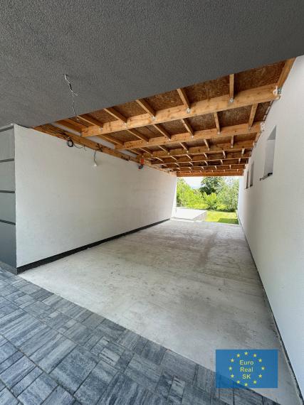 Rekreačný dom v rekreačnej lokalite Šírava - Vinné, Prímestská