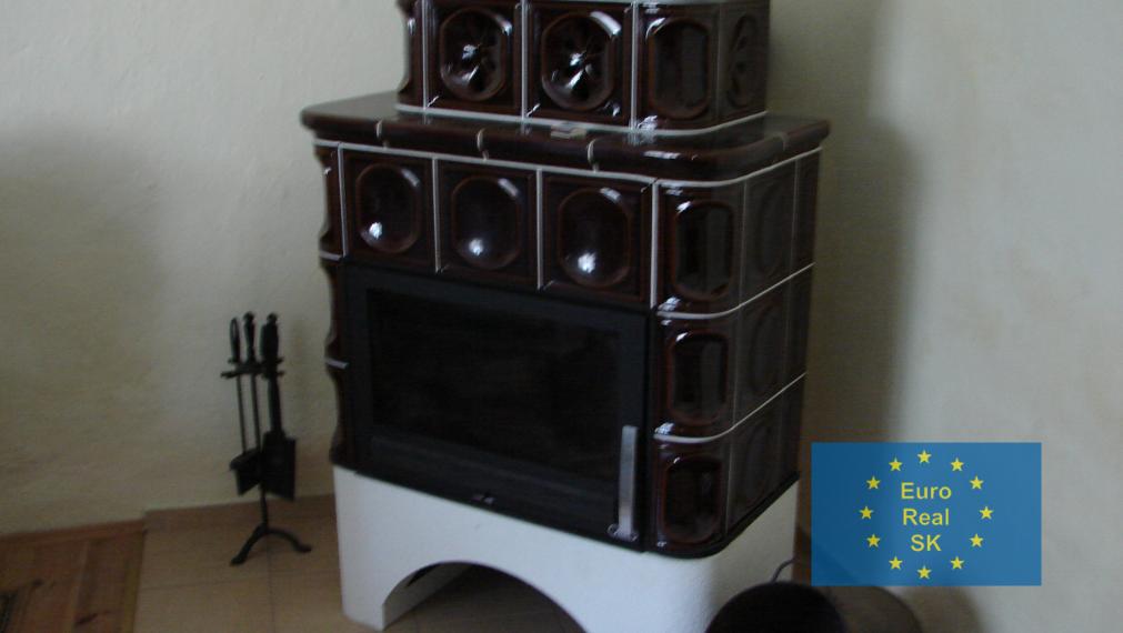 Predaj rodinného domu v obci Smolník, pozemok 5.929 m2, garáž, vhodný na rekreačné účely