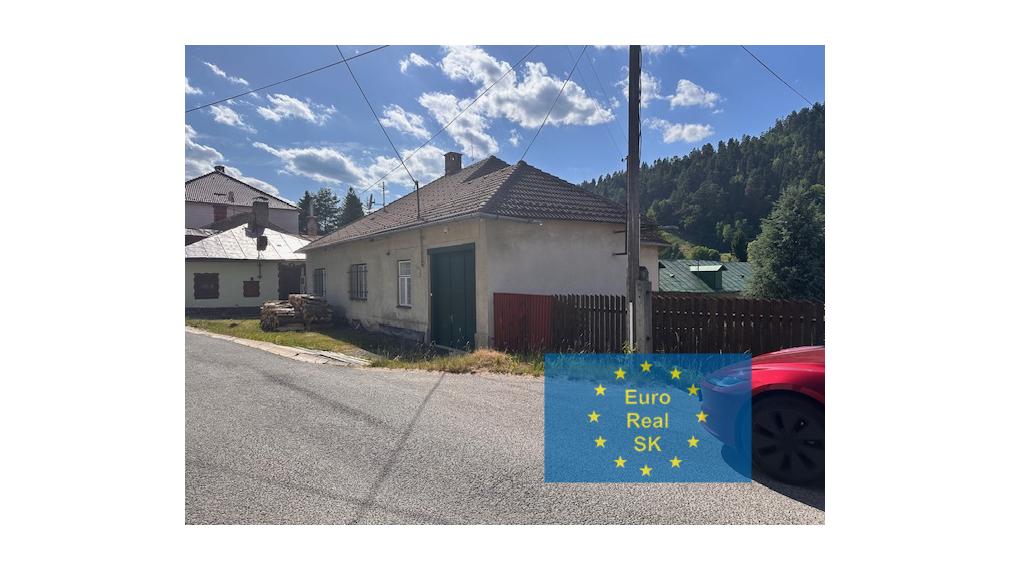 Predaj rodinného domu v obci Smolník, pozemok 5.929 m2, garáž, vhodný na rekreačné účely