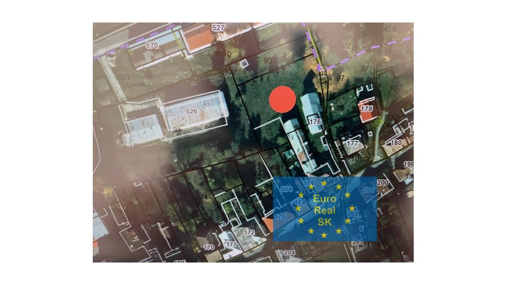 Predaj rodinného domu v obci Smolník, pozemok 5.929 m2, garáž, vhodný na rekreačné účely