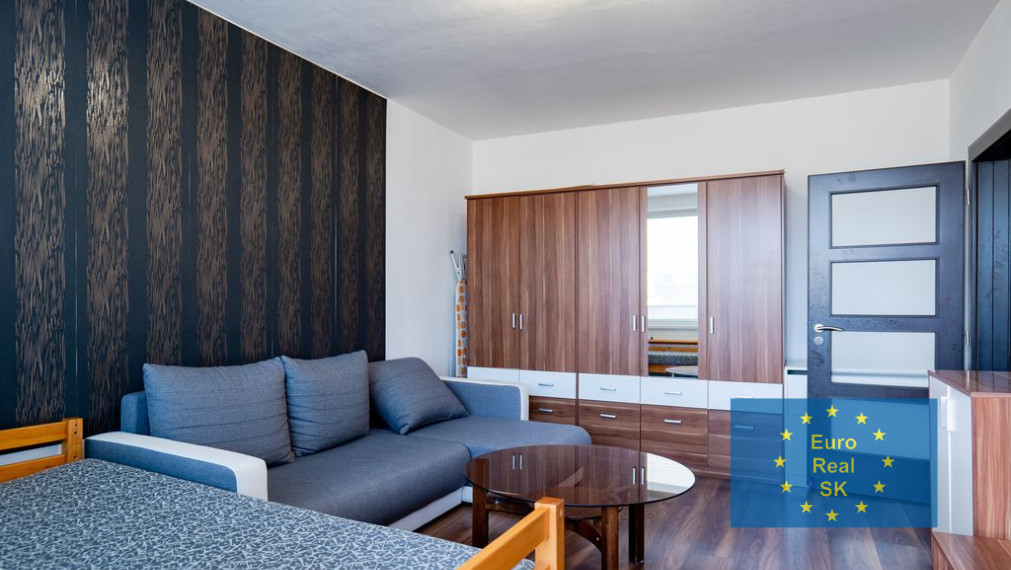 Prenájom 1 izb bytu v KE - pri Auparku, zariadený, rekonštruovaný