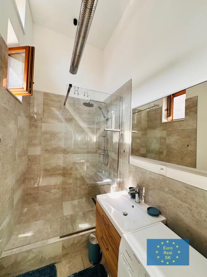 Prenájom nových 1 izb. bytov Košice - Zvonárska ulica, zariadený