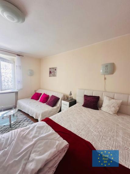 Prenájom 1 izb bytu v KE - Jesenná ul., rekonštruovaný, zariadený.