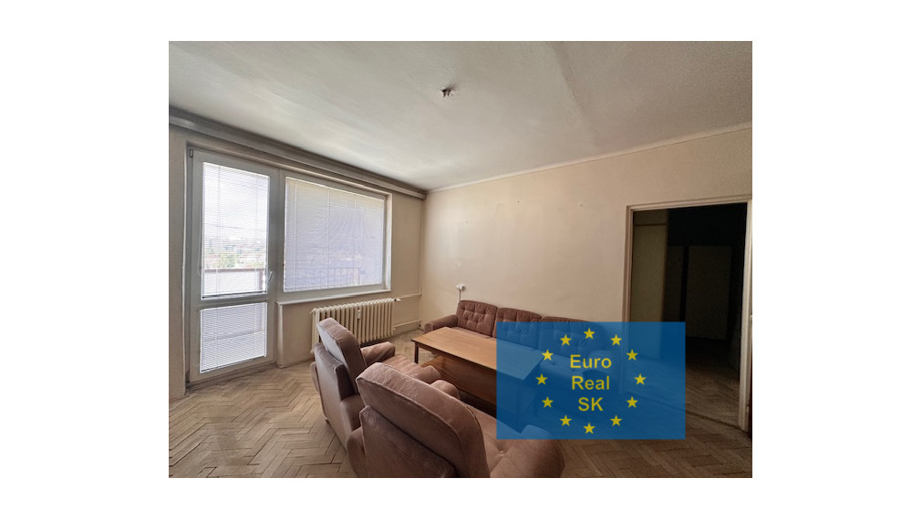 ZNÍŽENÁ CENA Predaj 3 izb byt v KE - Južná trieda, pôvodný stav, výmera 73 m2, loggia.