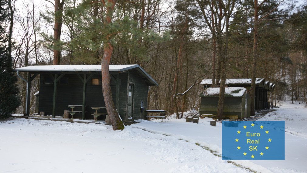 Predaj rekreačného zariadenia  v  lokalite obce Kysak ( Košice -  okolie ) , elektrika, vodovod, osobné vlastníctvo