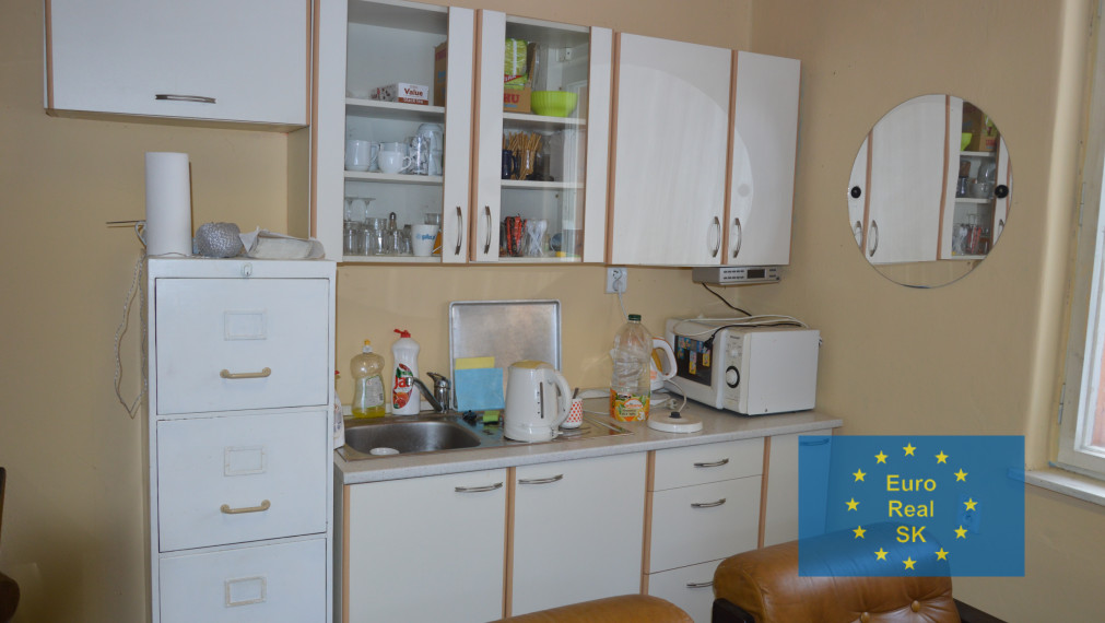 Predaj rekreačného zariadenia  v  lokalite obce Kysak ( Košice -  okolie ) , elektrika, vodovod, osobné vlastníctvo