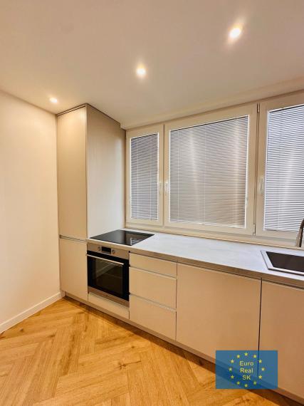 Ponúkam na predaj 3 izb. byt po kompletnej rekonštrukcii, OV.