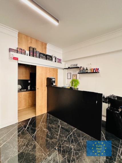 Prenájom nového prízemného obchodno - prevádzkového priestoru Košice - centrum, Zbrojničná ul..