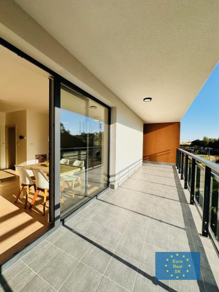 Prenájom nového 2 izb. bytu s veľkou terasou, projekt Panoráma