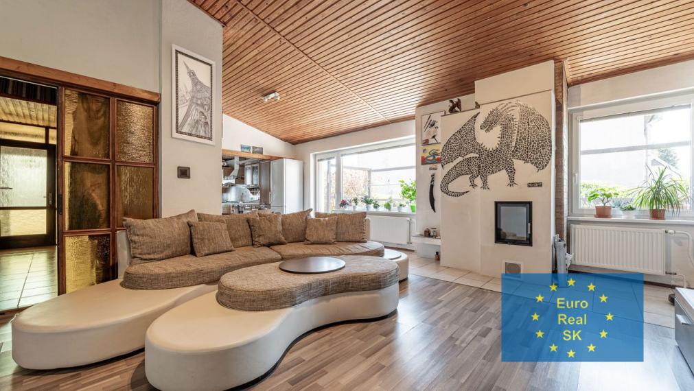 Ponúkam na predaj samostatne stojací rodinný dom košice - Krásna.