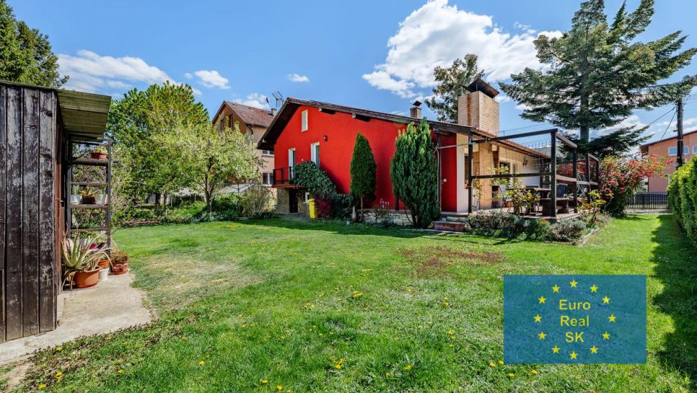 Ponúkam na predaj samostatne stojací rodinný dom košice - Krásna.