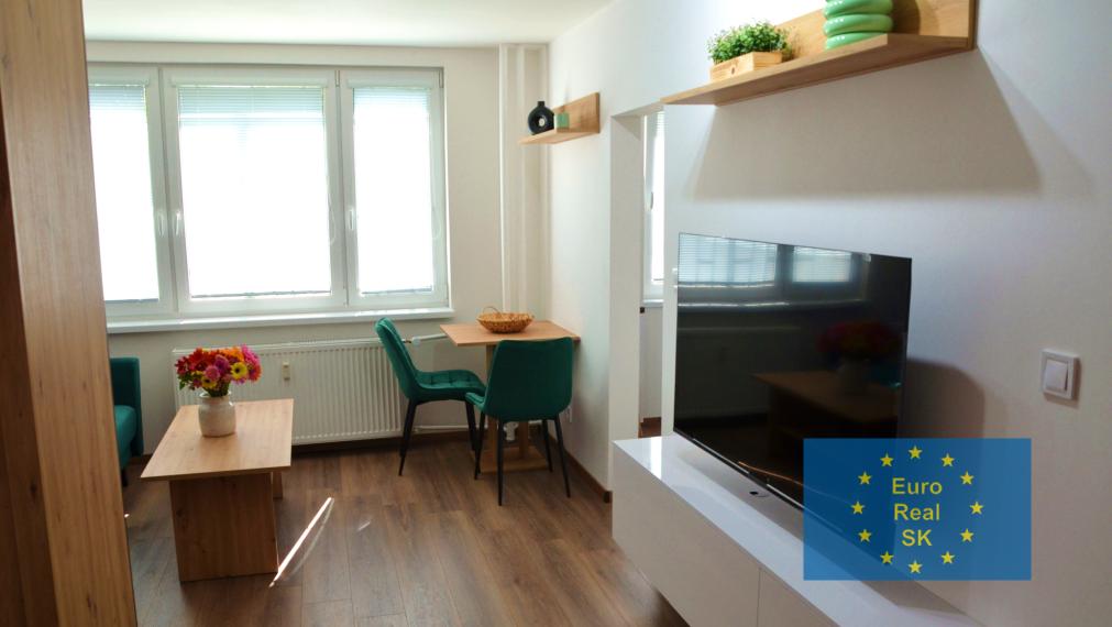 Na prenájom 1izb.byt, zariadený, rekonštruovaný, tiché bývanie