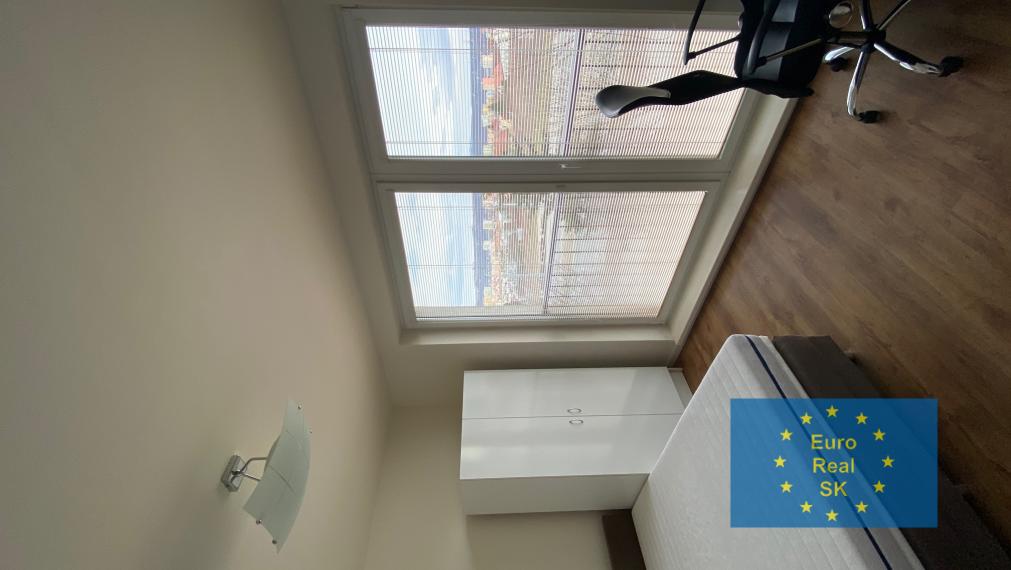 Na prenájom  2izb.byt, v novostavbe, zariadený, s parkovaním