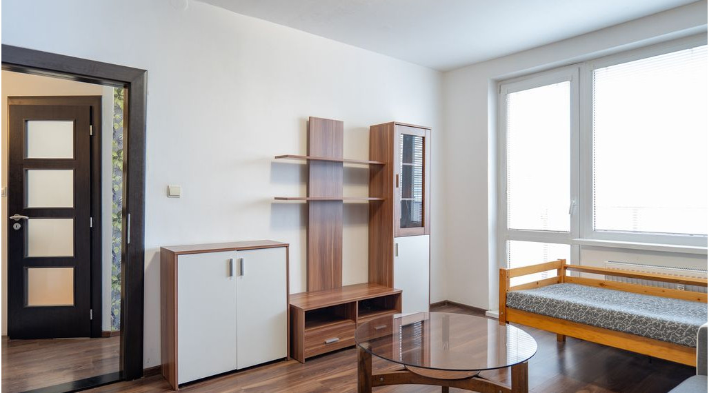 Prenájom 1 izb bytu v KE - pri Auparku, zariadený, rekonštruovaný