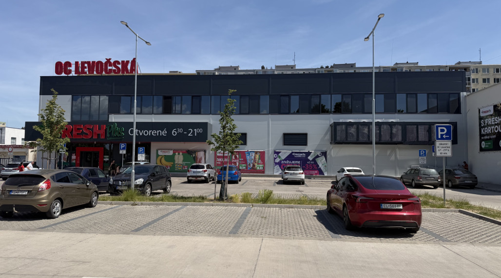 Prenájom nových obchodno-prevádzkových priestorov v obchodnom centre Levočská ul.