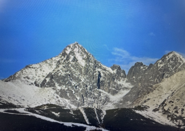 Vysoké Tatry, centrum Tatranskej Lomnice, predaj zariadených apartmánov o výmerách 60,6 m2., 62 m2, 74 m2