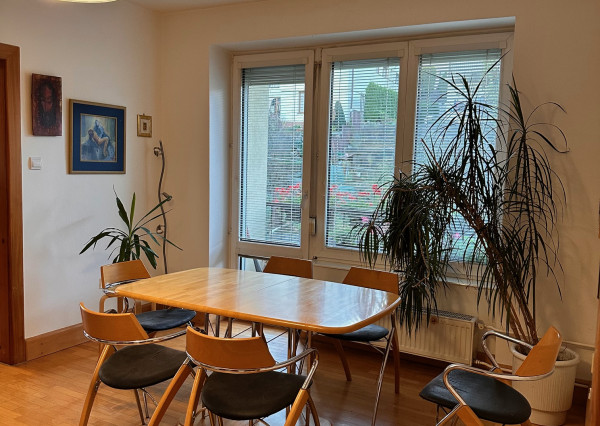 Veľký 3 izb byt KE - Sever, Mengusovská ul.., zariadený