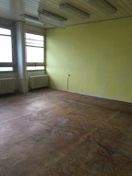 Prenájom menších skladových priestorov v KE - Alejová, výmera 12 m2.