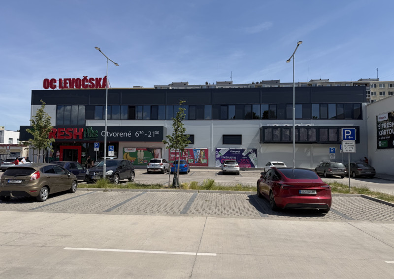 Prenájom nových obchodno-prevádzkových priestorov v obchodnom centre Levočská ul.